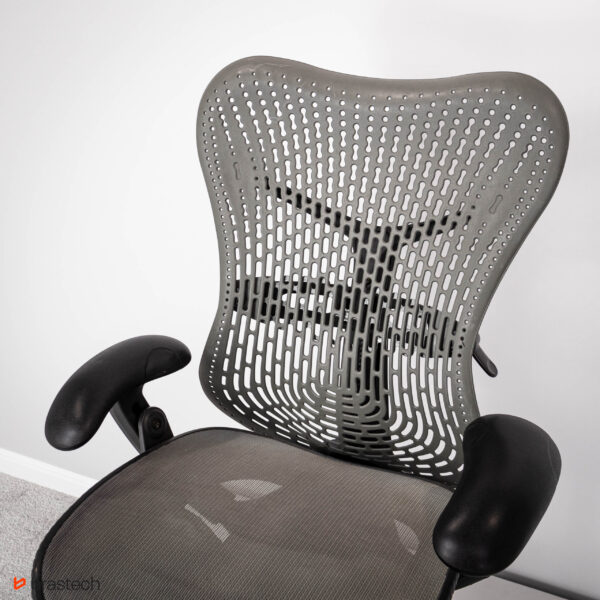 Fotel biurowy Herman Miller Mirra