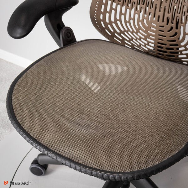 Fotel biurowy Herman Miller Mirra