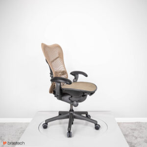 Fotel biurowy Herman Miller Mirra