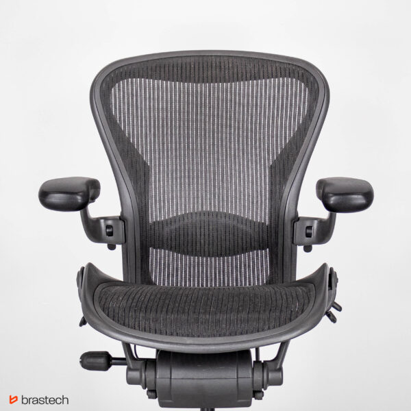 Fotel biurowy Herman Miller Aeron Classic B