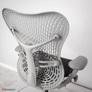 Fotel biurowy Herman Miller Mirra