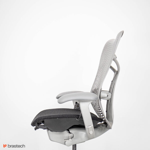 Fotel biurowy Herman Miller Mirra