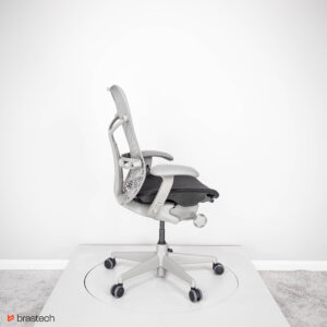 Fotel biurowy Herman Miller Mirra