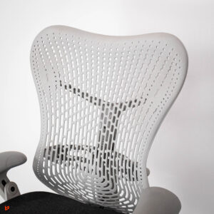 Fotel biurowy Herman Miller Mirra