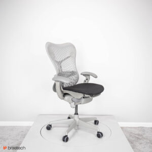 Fotel biurowy Herman Miller Mirra