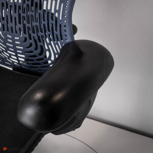 Fotel biurowy Herman Miller Mirra