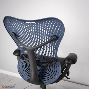 Fotel biurowy Herman Miller Mirra