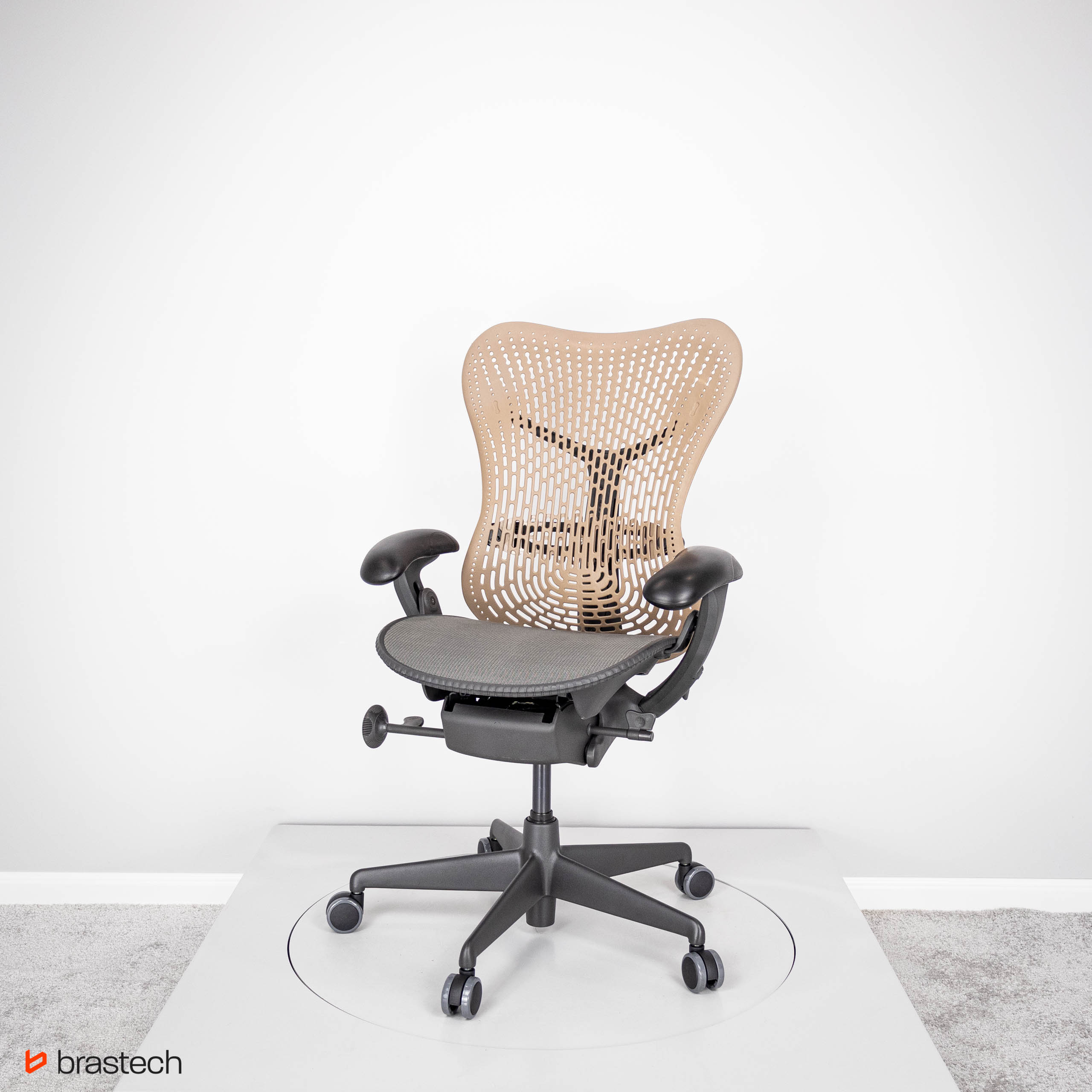 Fotel biurowy Herman Miller  Mirra