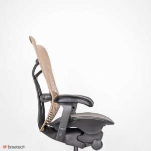 Fotel biurowy Herman Miller Mirra