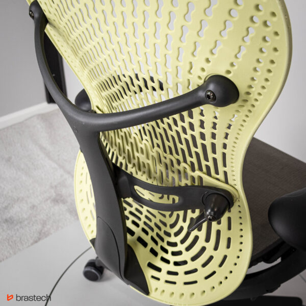 Fotel biurowy Herman Miller Mirra