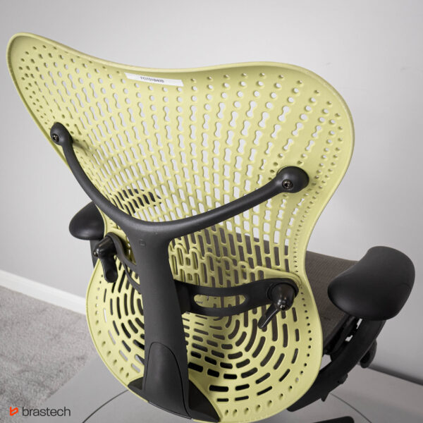 Fotel biurowy Herman Miller Mirra