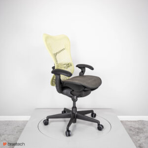 Fotel biurowy Herman Miller Mirra