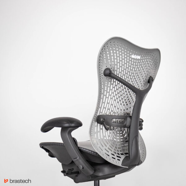 Fotel biurowy Herman Miller Mirra