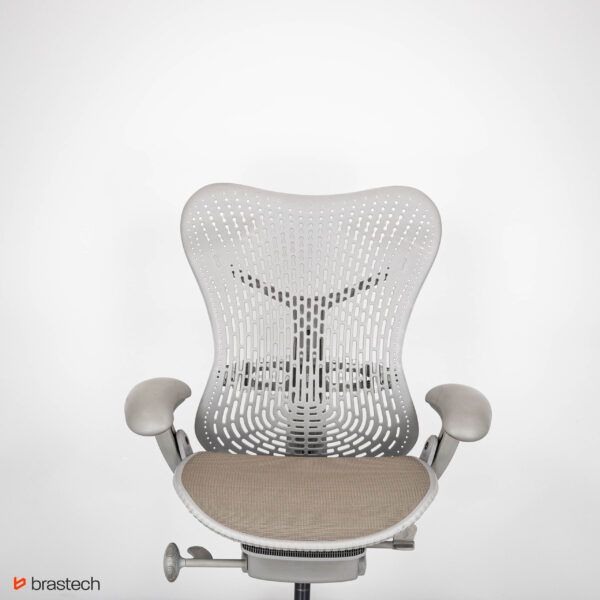 Fotel biurowy Herman Miller Mirra