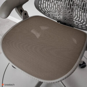 Fotel biurowy Herman Miller Mirra