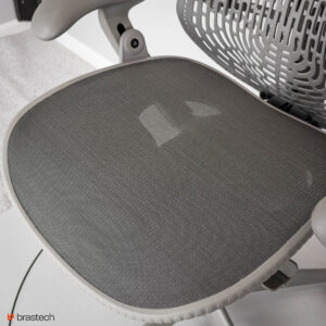 Fotel biurowy Herman Miller Mirra