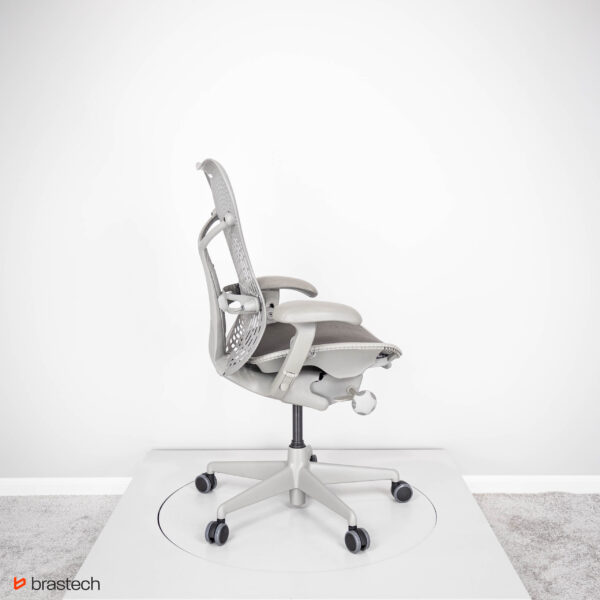 Fotel biurowy Herman Miller Mirra