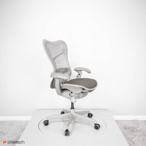 Fotel biurowy Herman Miller Mirra