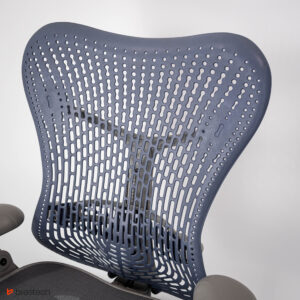 Fotel biurowy Herman Miller Mirra