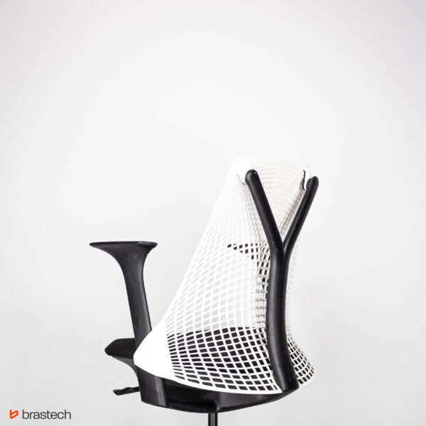 Fotel biurowy Herman Miller Sayl