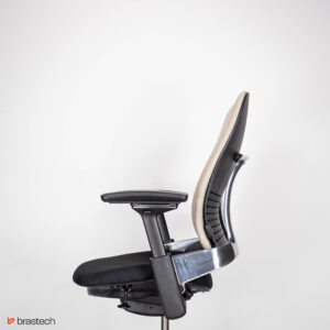 Fotel biurowy Steelcase Leap V1