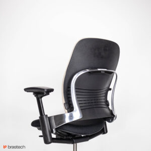 Fotel biurowy Steelcase Leap V1