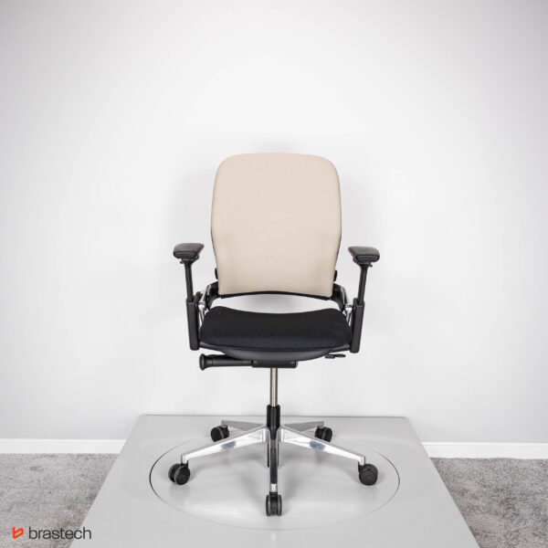 Fotel biurowy Steelcase Leap V1