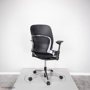 Fotel biurowy Steelcase Leap V1