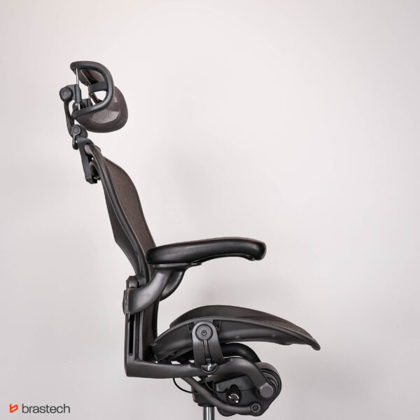 Fotel biurowy Herman Miller Aeron Classic B