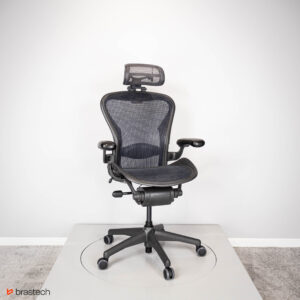 Fotel biurowy Herman Miller Aeron Classic B