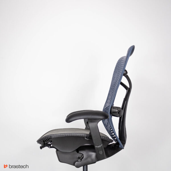 Fotel biurowy Herman Miller Mirra