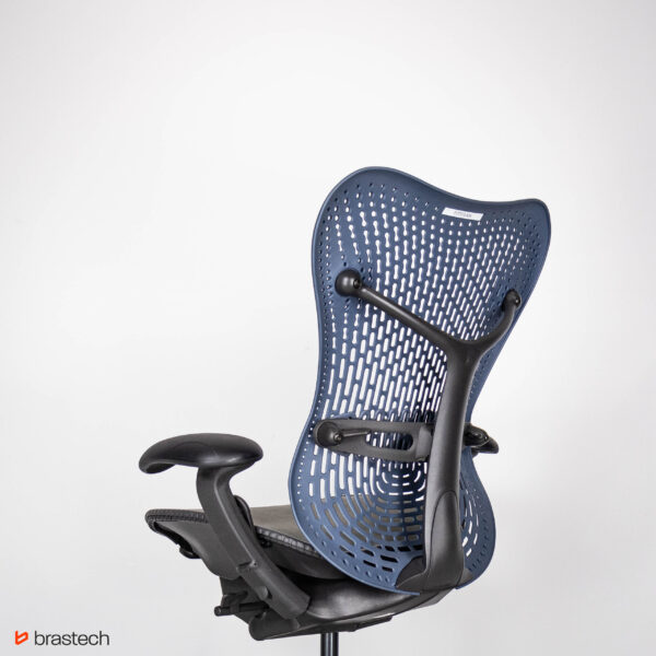 Fotel biurowy Herman Miller Mirra