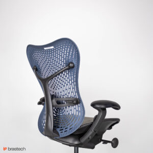 Fotel biurowy Herman Miller Mirra