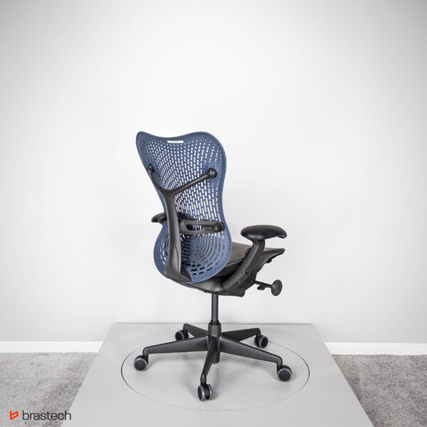 Fotel biurowy Herman Miller Mirra