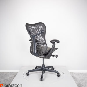 Fotel biurowy Herman Miller Mirra