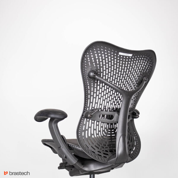 Fotel biurowy Herman Miller Mirra