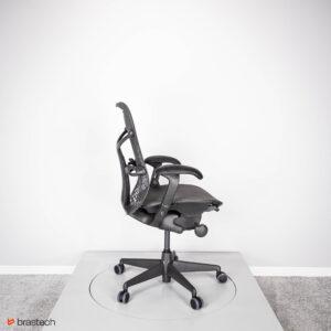 Fotel biurowy Herman Miller Mirra