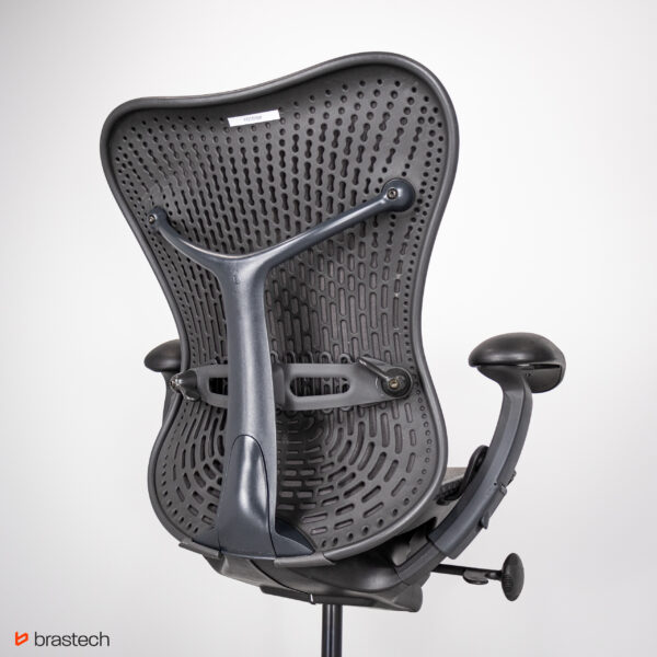 Fotel biurowy Herman Miller Mirra