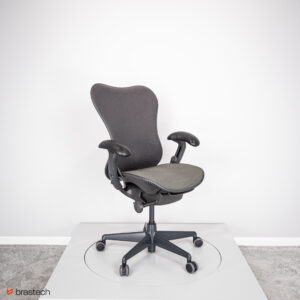 Fotel biurowy Herman Miller Mirra