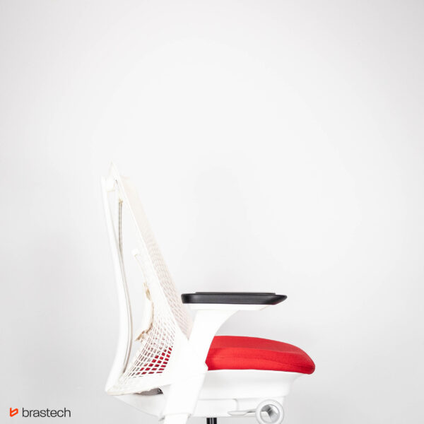 Fotel biurowy Herman Miller Sayl