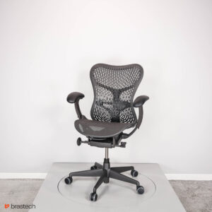 Fotel biurowy Herman Miller  Mirra 2