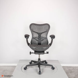 Fotel biurowy Herman Miller Mirra 2