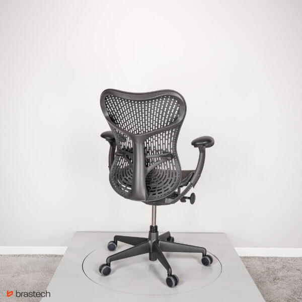 Fotel biurowy Herman Miller Mirra 2