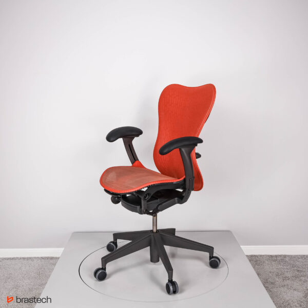 Fotel biurowy Herman Miller  Mirra 2