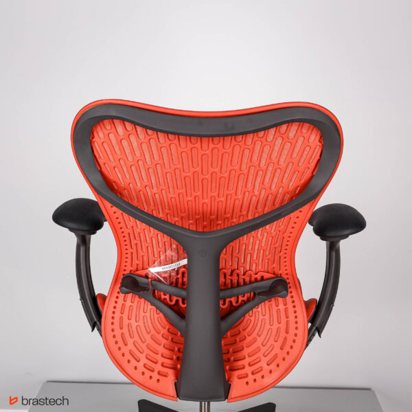 Fotel biurowy Herman Miller Mirra 2