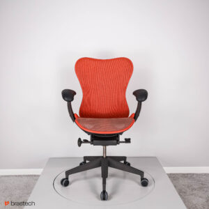 Fotel biurowy Herman Miller Mirra 2