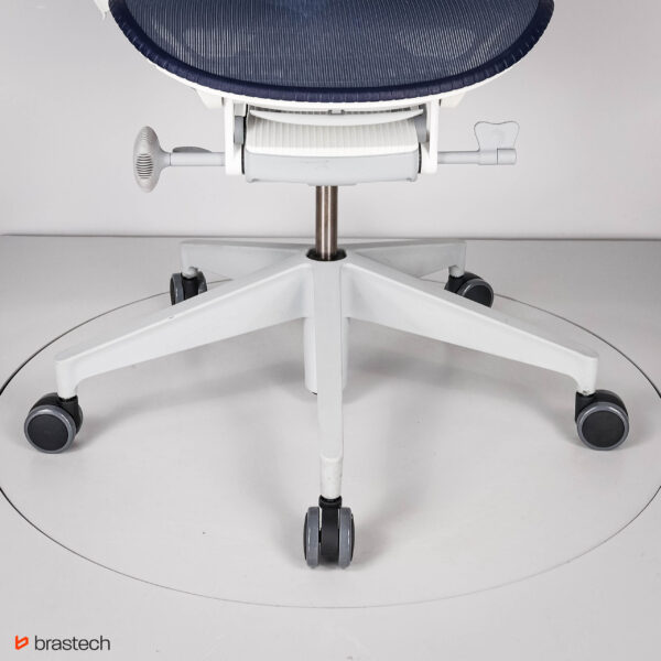 Fotel biurowy Herman Miller Mirra 2