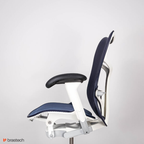 Fotel biurowy Herman Miller Mirra 2