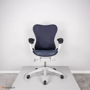 Fotel biurowy Herman Miller Mirra 2