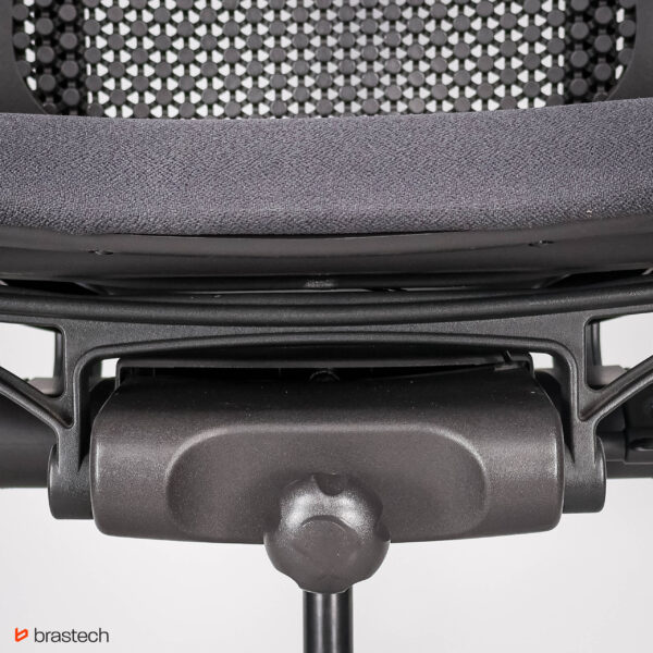 Fotel biurowy Herman Miller Celle